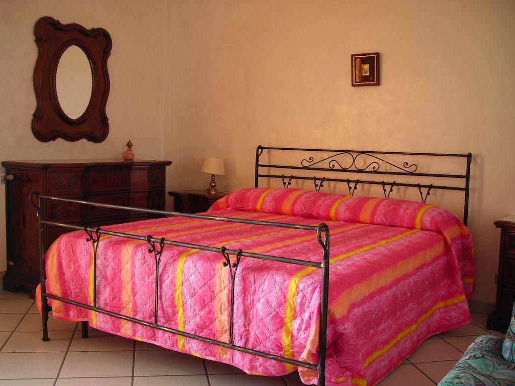 B&B Villa Dagala Santa Venerina Kamer foto