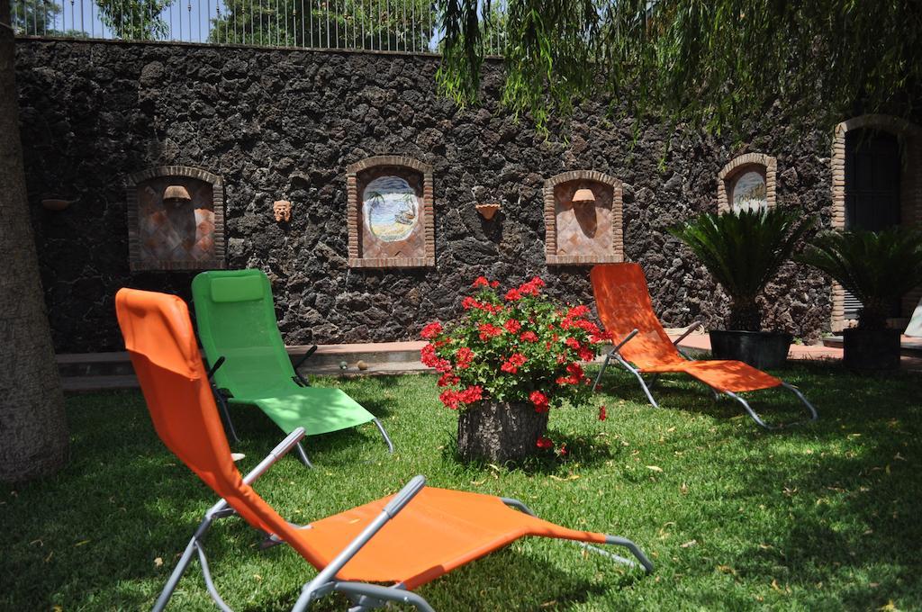 B&B Villa Dagala Santa Venerina Kamer foto